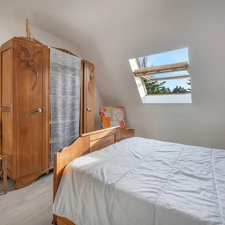 Maison A 950m De La Avec Jardin Pour 6 * Ле Круазик