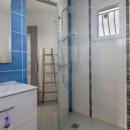 Maison A 950m De La Avec Jardin Pour 6 Ле Круазик