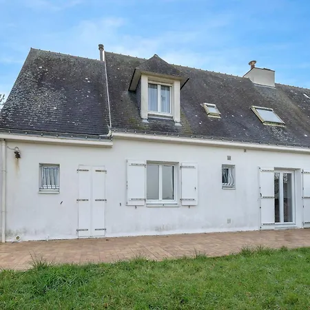 Дом отдыха Maison A 950m De La Avec Jardin Pour 6 Ле Круазик