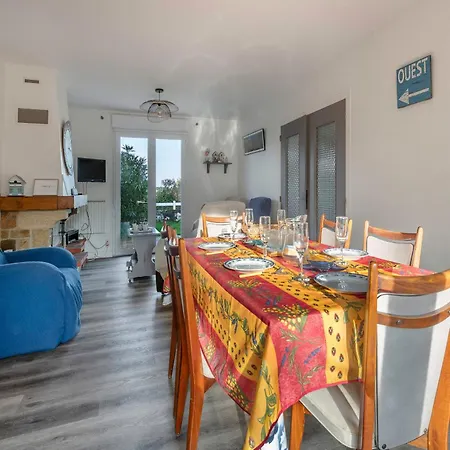 Maison A 950m De La Avec Jardin Pour 6 *
